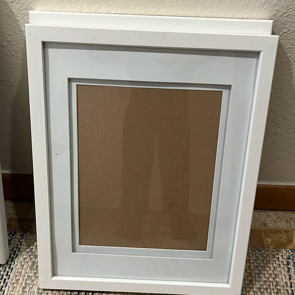 Wall grabber 8x10 frames